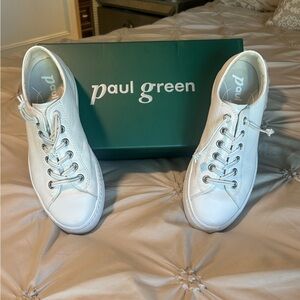 Paul Green Hadley White & Silver Leather Sneakers | Size 8.5 | Like New
